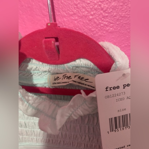 NWT. Free People Ruffle Collared Long Sleeve Shirt. Size S. - Picture 3 of 5